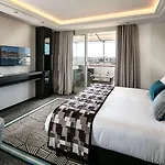 Bw Premier Collection Mondial Hotell 4*