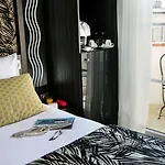 Bw Premier Collection Mondial Hotel 4*