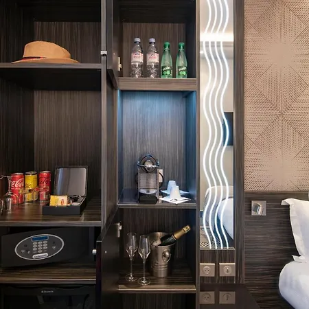 Otel Bw Premier Collection Mondial 4*