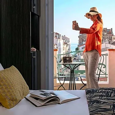 Bw Premier Collection Mondial Hotell 4*