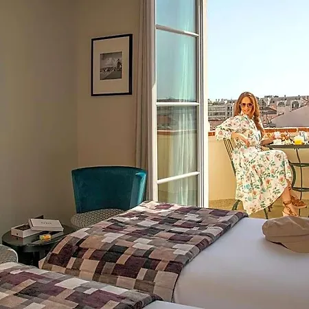 Bw Premier Collection Mondial Hotell 4*