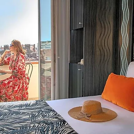 Bw Premier Collection Mondial Hotell 4*