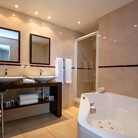 Bw Premier Collection Mondial