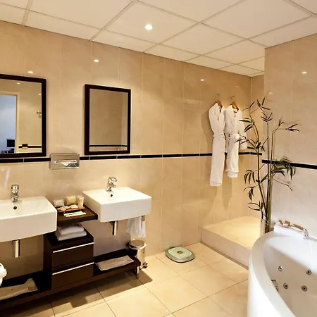 מלון Bw Premier Collection Mondial 4*