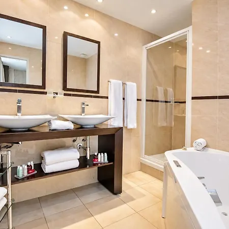 Hotel Bw Premier Collection Mondial 4*