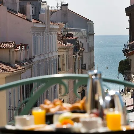 Bw Premier Collection Mondial Отель 4*