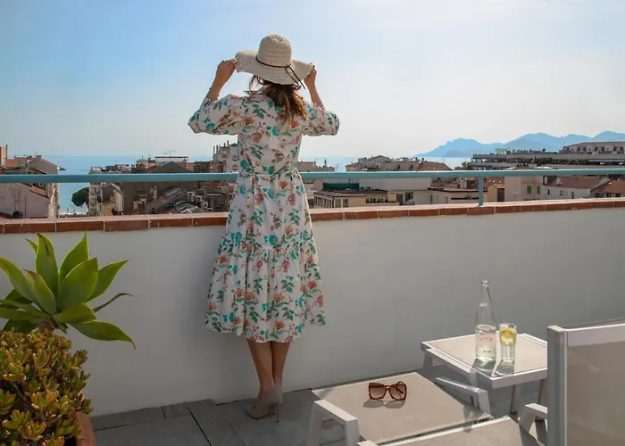 Hotel Bw Premier Collection Mondial 4*