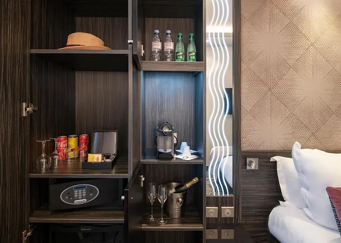 Hotel Bw Premier Collection Mondial 4*