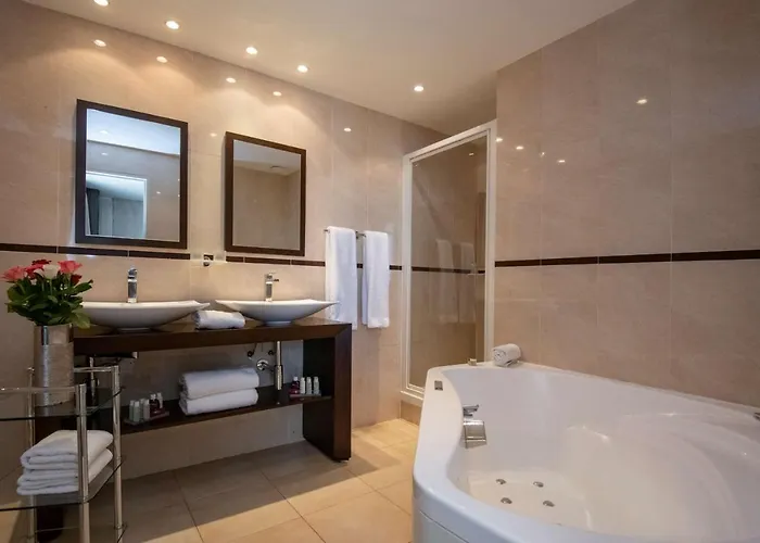 Bw Premier Collection Mondial Hotel