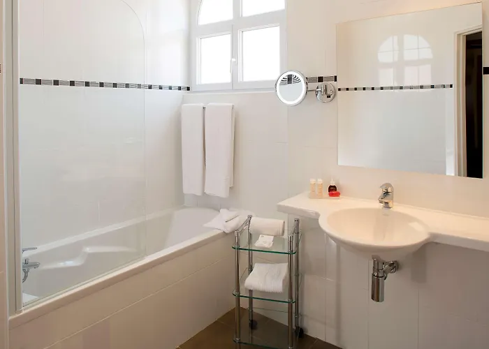 Bw Premier Collection Mondial Cannes